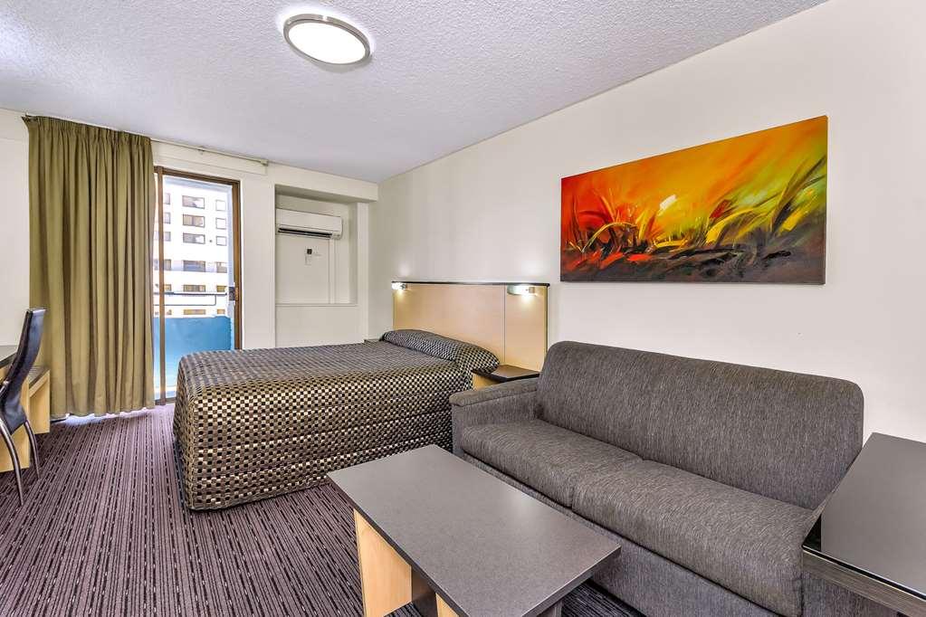 Comfort Inn & Suites Goodearth Perth Room photo
