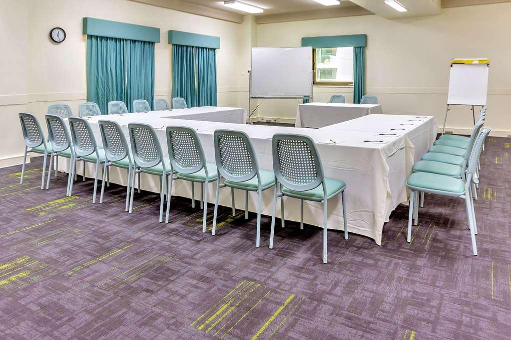 Comfort Inn & Suites Goodearth Perth Facilities photo