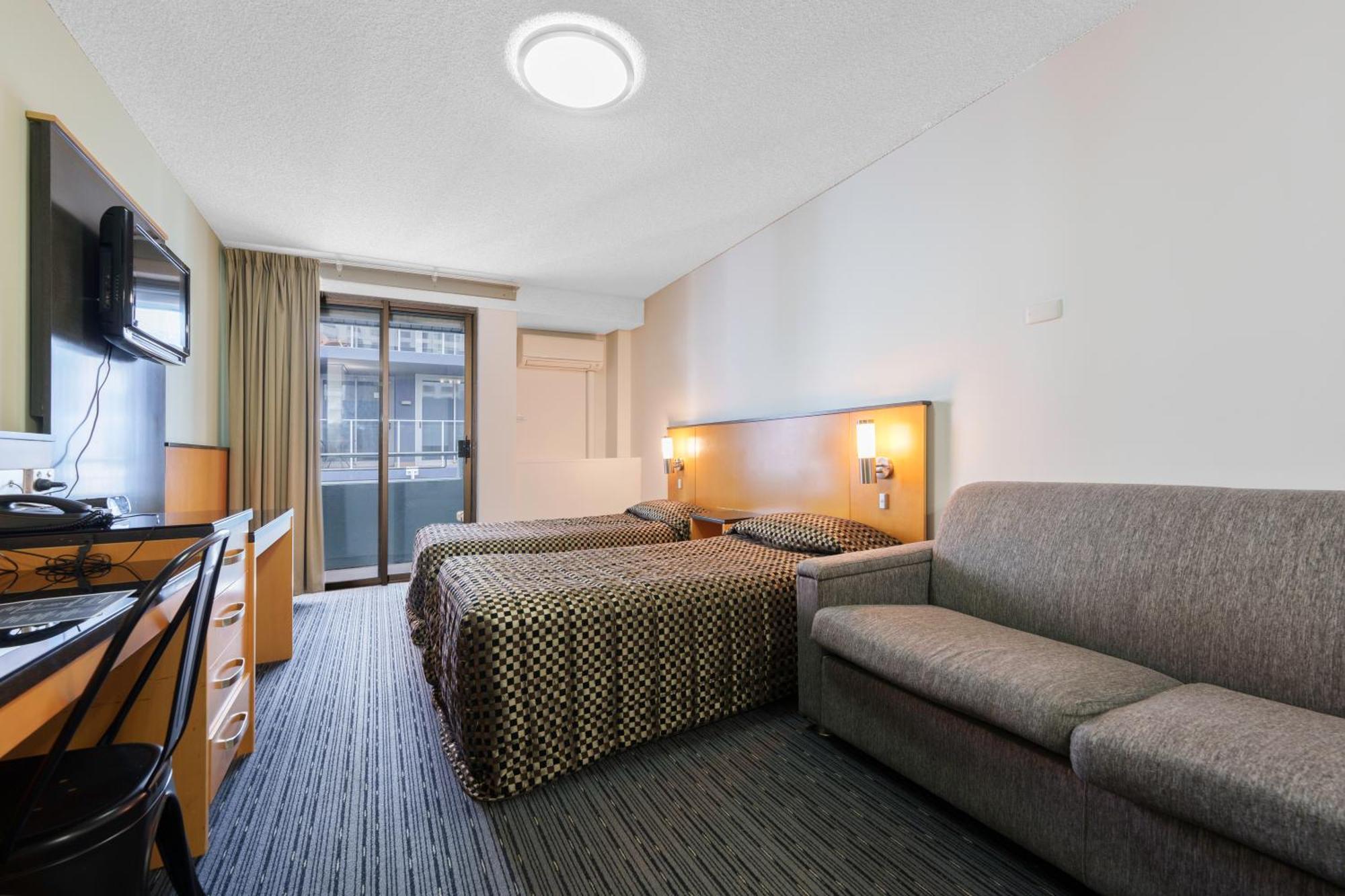 Comfort Inn & Suites Goodearth Perth Exterior photo